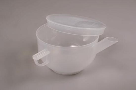 Miska na pití 300 ml s víčkem a uchy